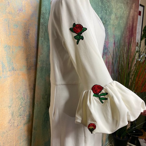 NWT๐ Alexia Admor Elegant Dress w/ Trumpet Sleeve - Picture 4 of 8